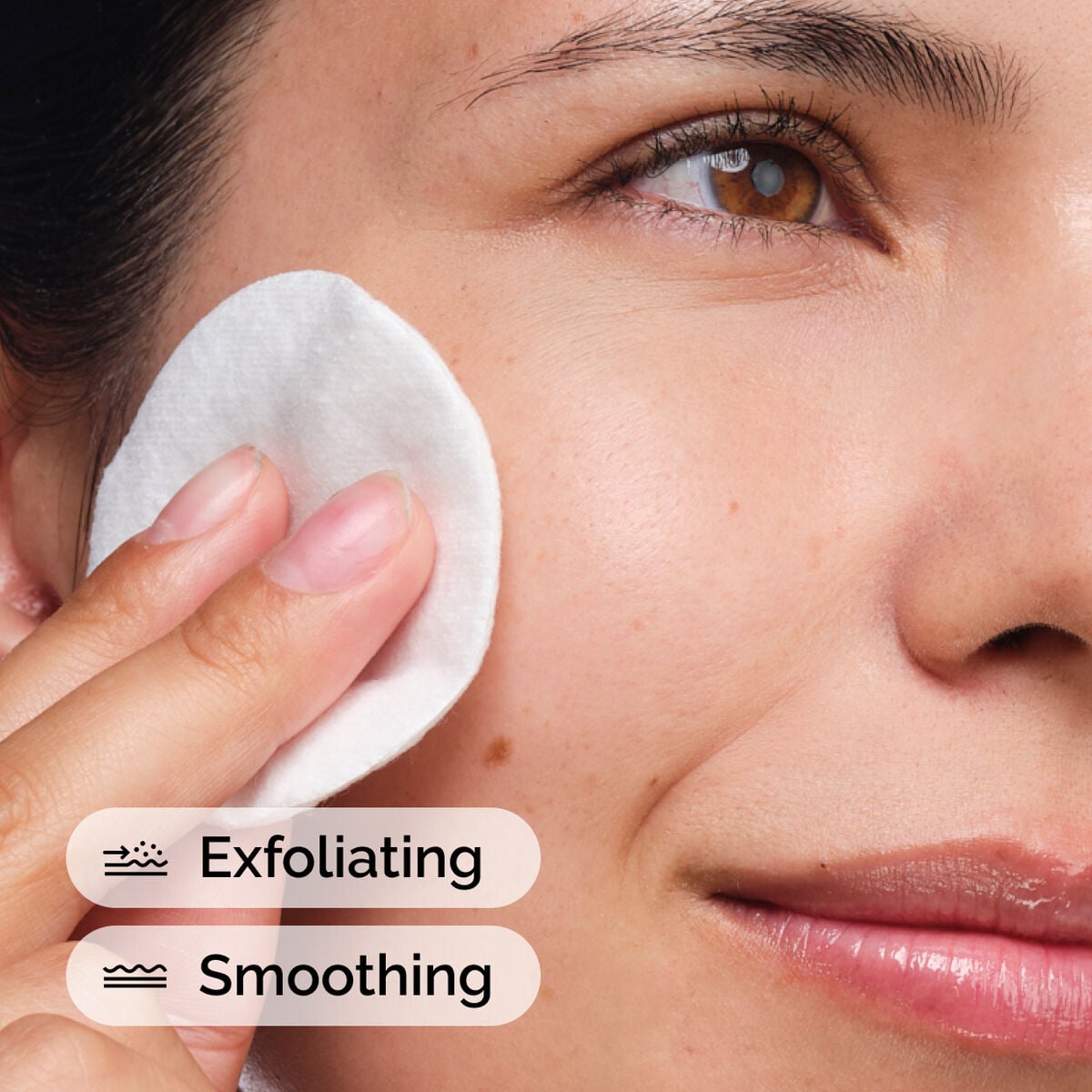 glycolic-acid-7-exfoliating-toner-h0 ord-glycolic-acid-exfoliating-toner-model-application-with-benefits.jpg